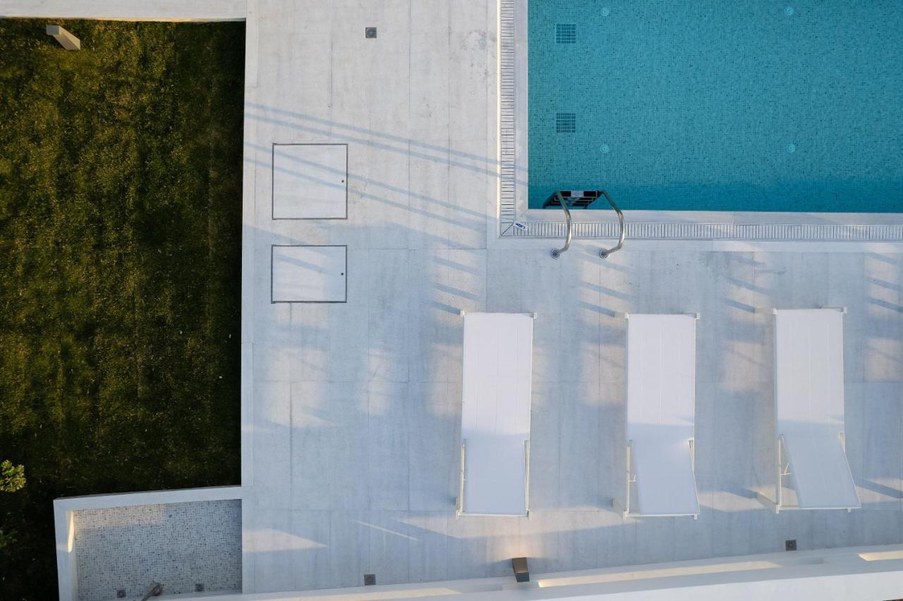 Mikro Livadi Special Lodges - Has An Eco Salt Water Pool - 150M From The Beach Episkopi-Chania Exterior photo